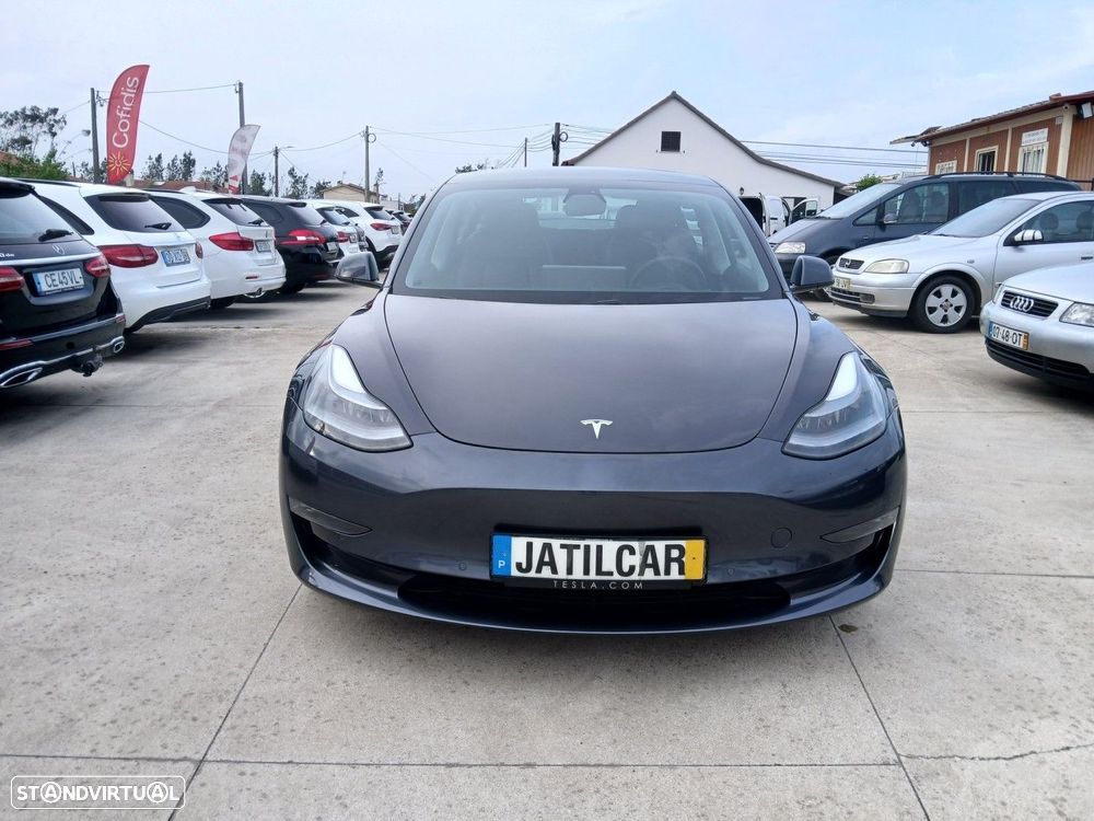 Tesla Model 3 - 2
