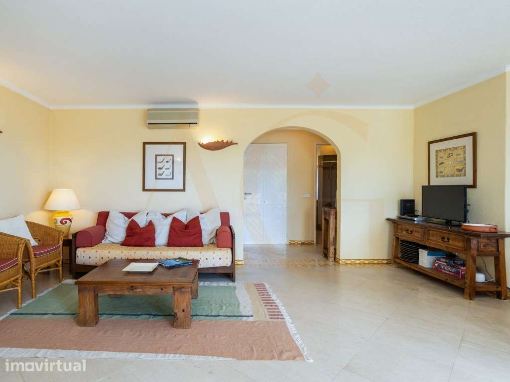 Apartamento T2 com terraço e piscina em Vale do Lobo - Grande imagem: 3/28