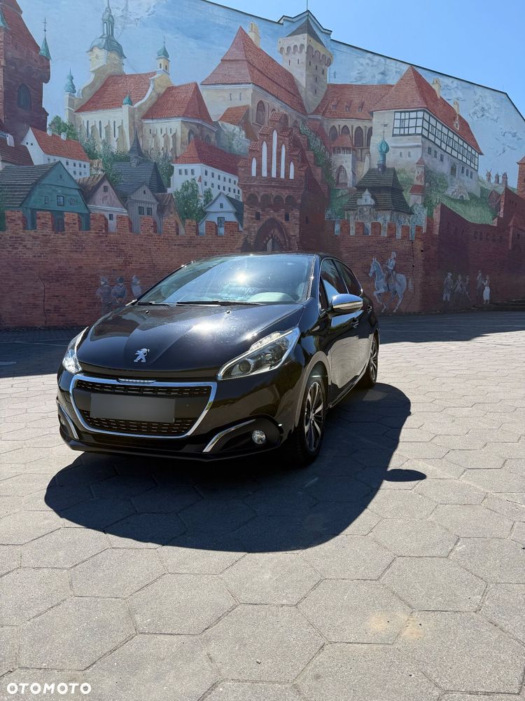 Peugeot 208 PureTech 82 Allure - 2