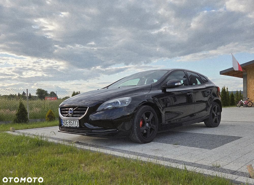 Volvo V40 D2 Momentum - 4