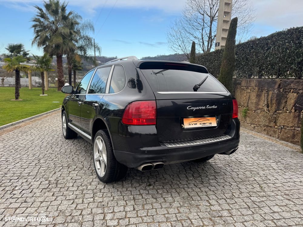 Porsche Cayenne Turbo - 5