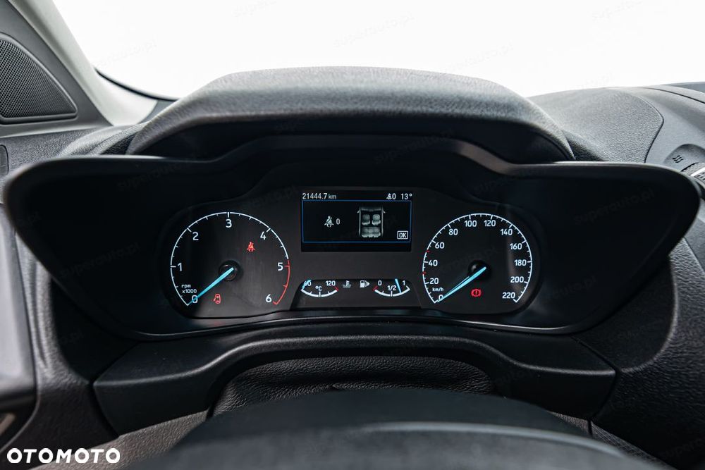 Ford Transit Connect - 19