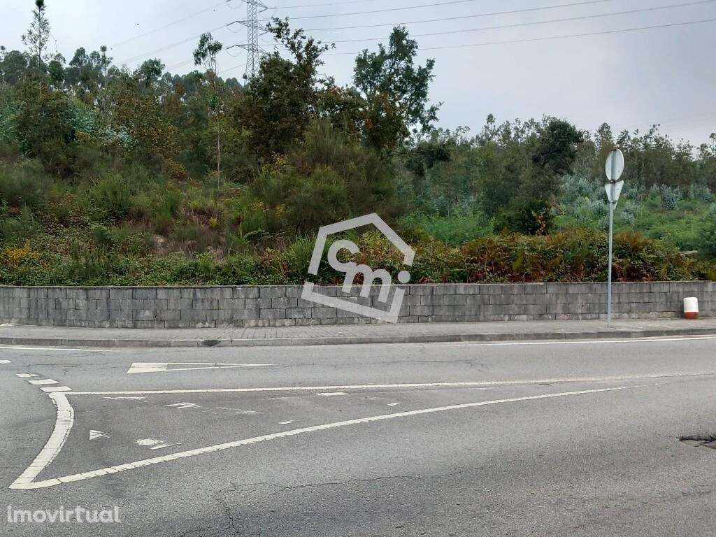 Terreno com Potencial Construtivo em Vandoma – Paredes - Grande imagem: 2/11