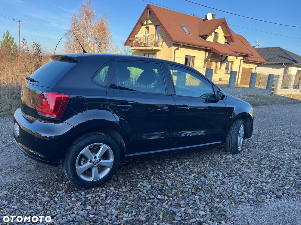 Volkswagen Polo 1.4 16V Highline - 4
