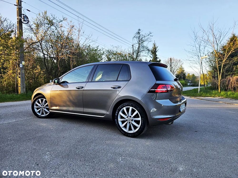 Volkswagen Golf 2.0 TDI (BlueMotion Technology) Highline - 15