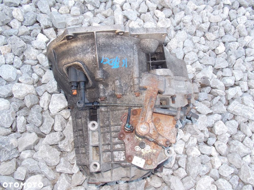 skrzynia biegów focus mk2 c-max 1.6 tdci 3m5r7002yd - 2