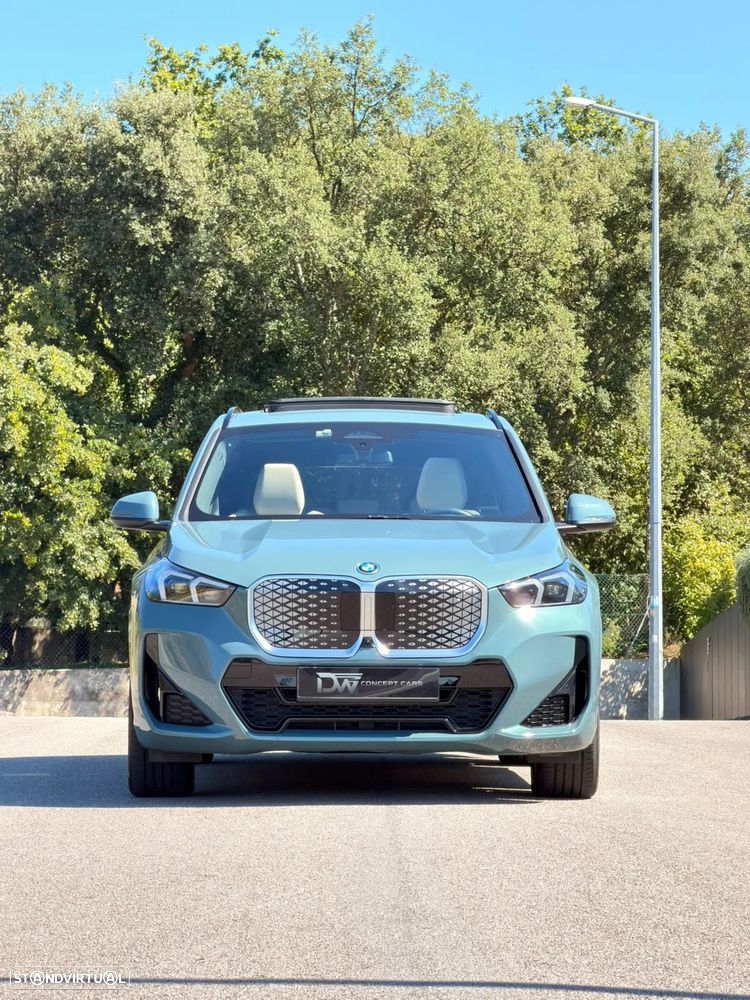 BMW iX1 eDrive20 Pack Desportivo M Pro - 3