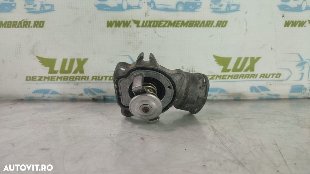 Carcasa termostat 3.0 cdi om642 a6422000215 Mercedes-Benz G-Class W46 - 1