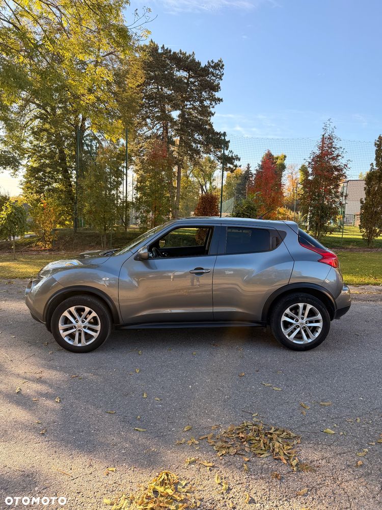 Nissan Juke 2011 photo 2