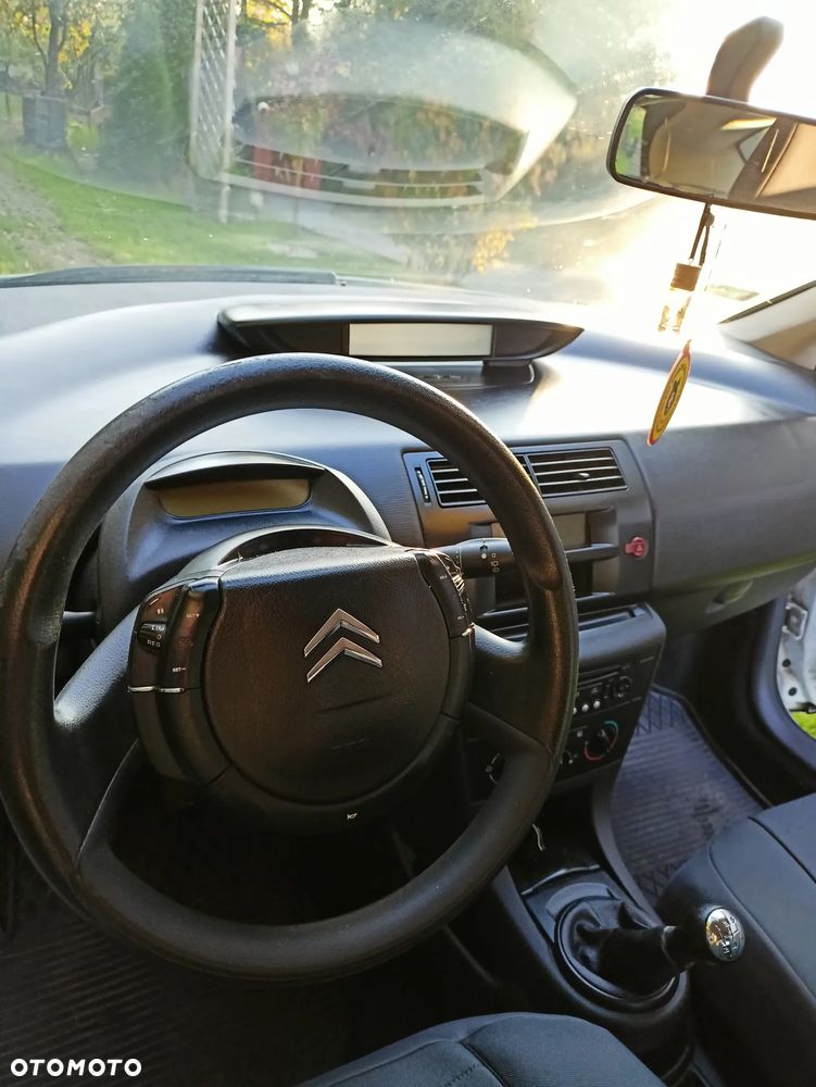 Citroën C4 HDi 90 FAP VTR - 6