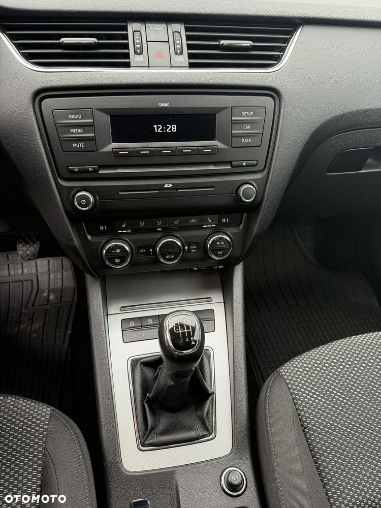 Skoda Octavia - 10