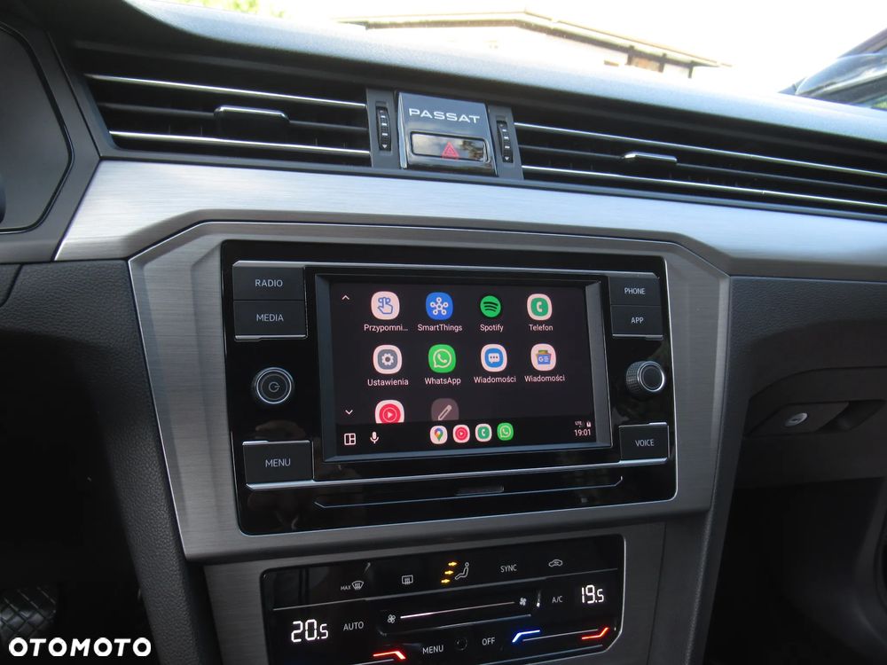 Volkswagen Passat 1.5 TSI EVO Essence - 29