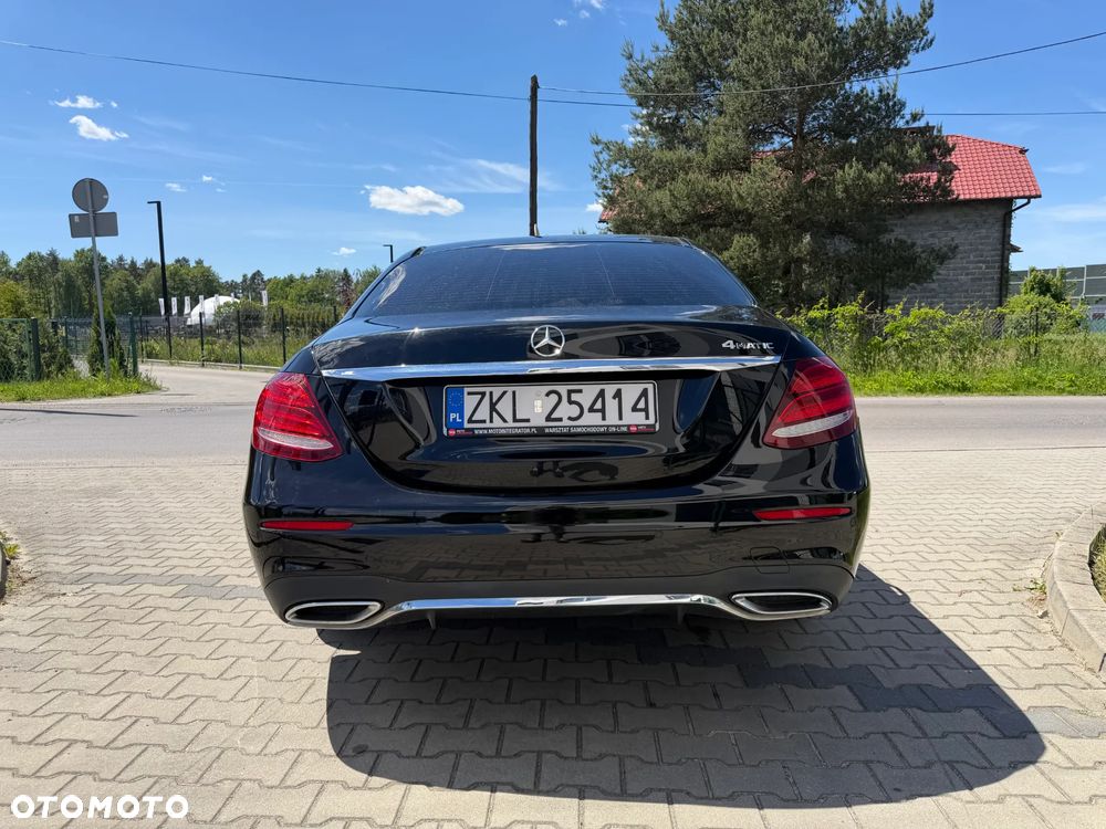 Mercedes-Benz Klasa E 220 d 4-Matic 9G-TRONIC - 2