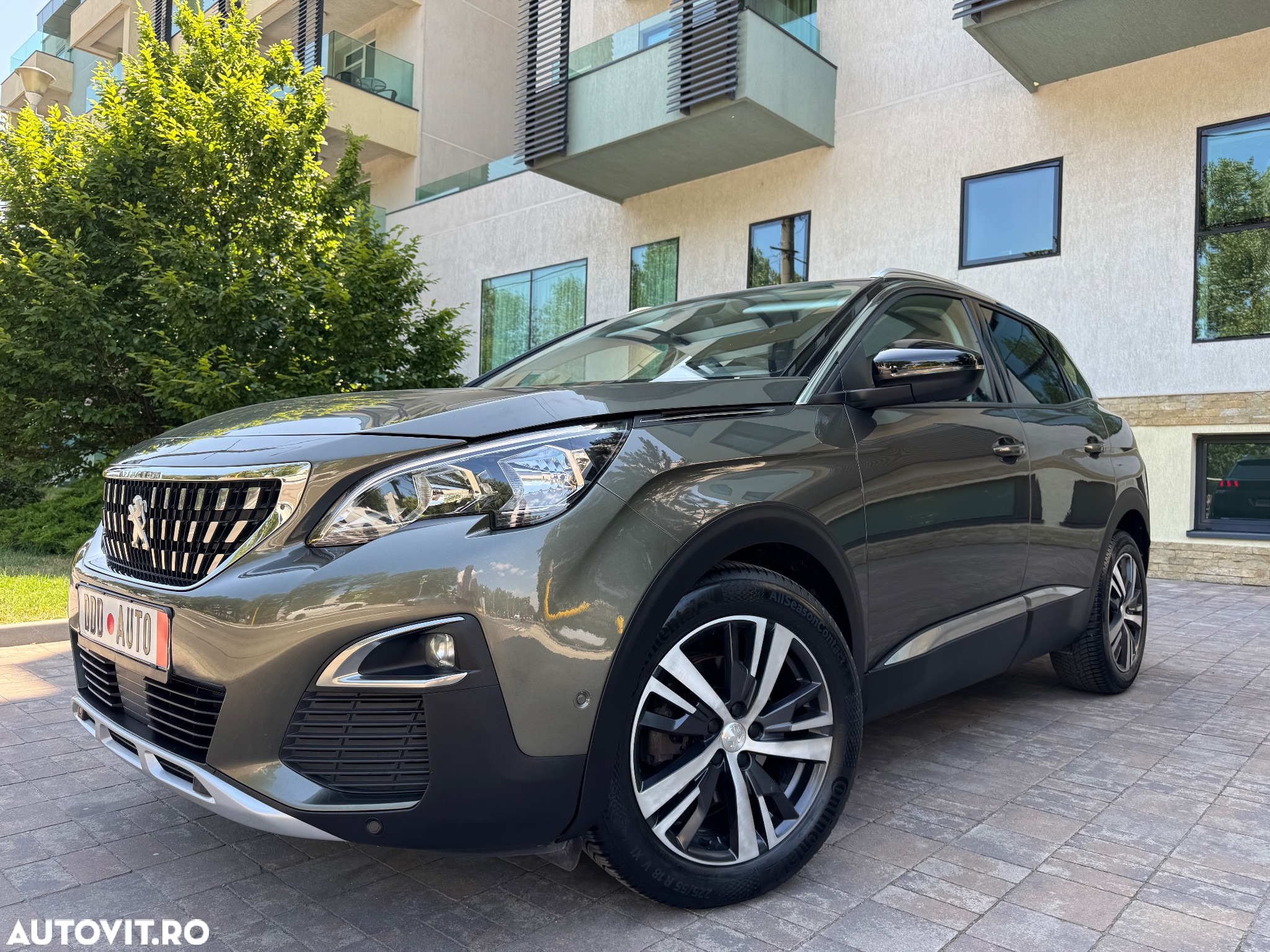 Peugeot 3008 PureTech 130 Stop & Start GPF EAT8 GT - 9