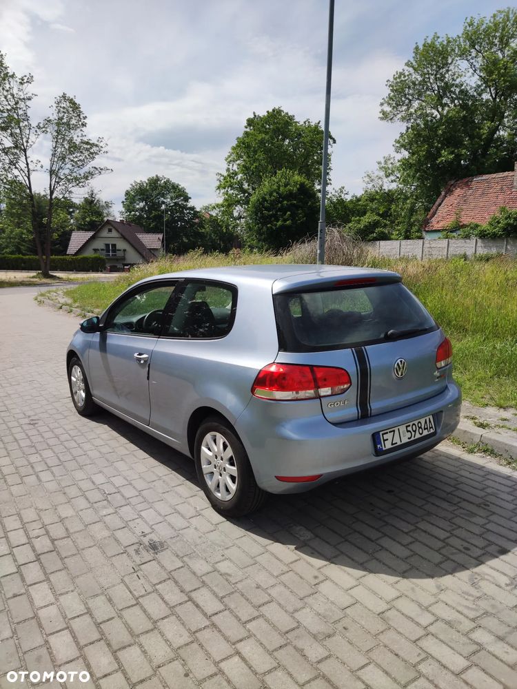 Volkswagen Golf 1.4 Comfortline - 3