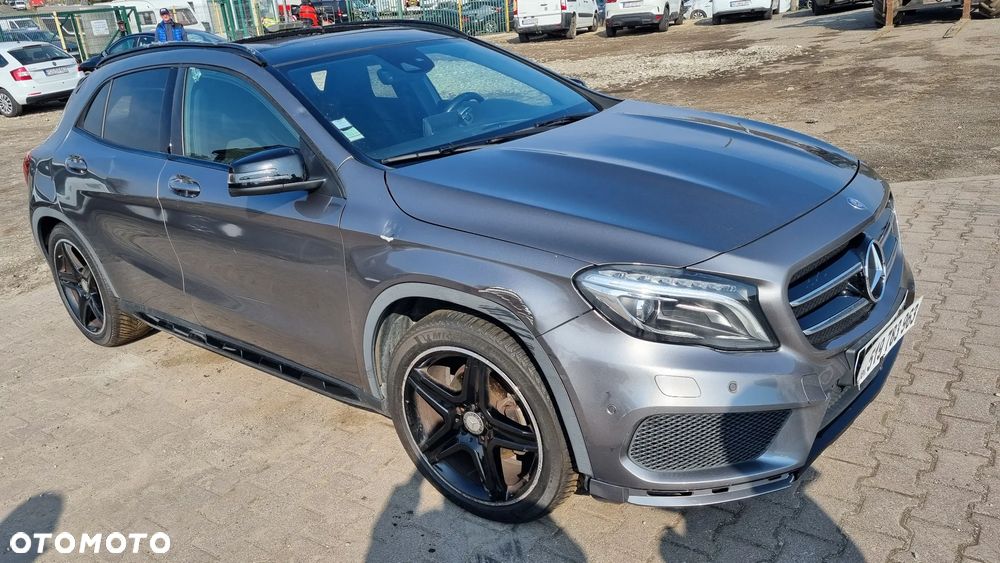 Mercedes-Benz GLA 200 (CDI) d 7G-DCT AMG Line - 21