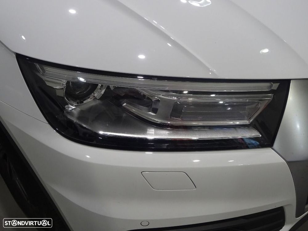 Audi Q5 2.0 TDI quattro S-tronic - 33