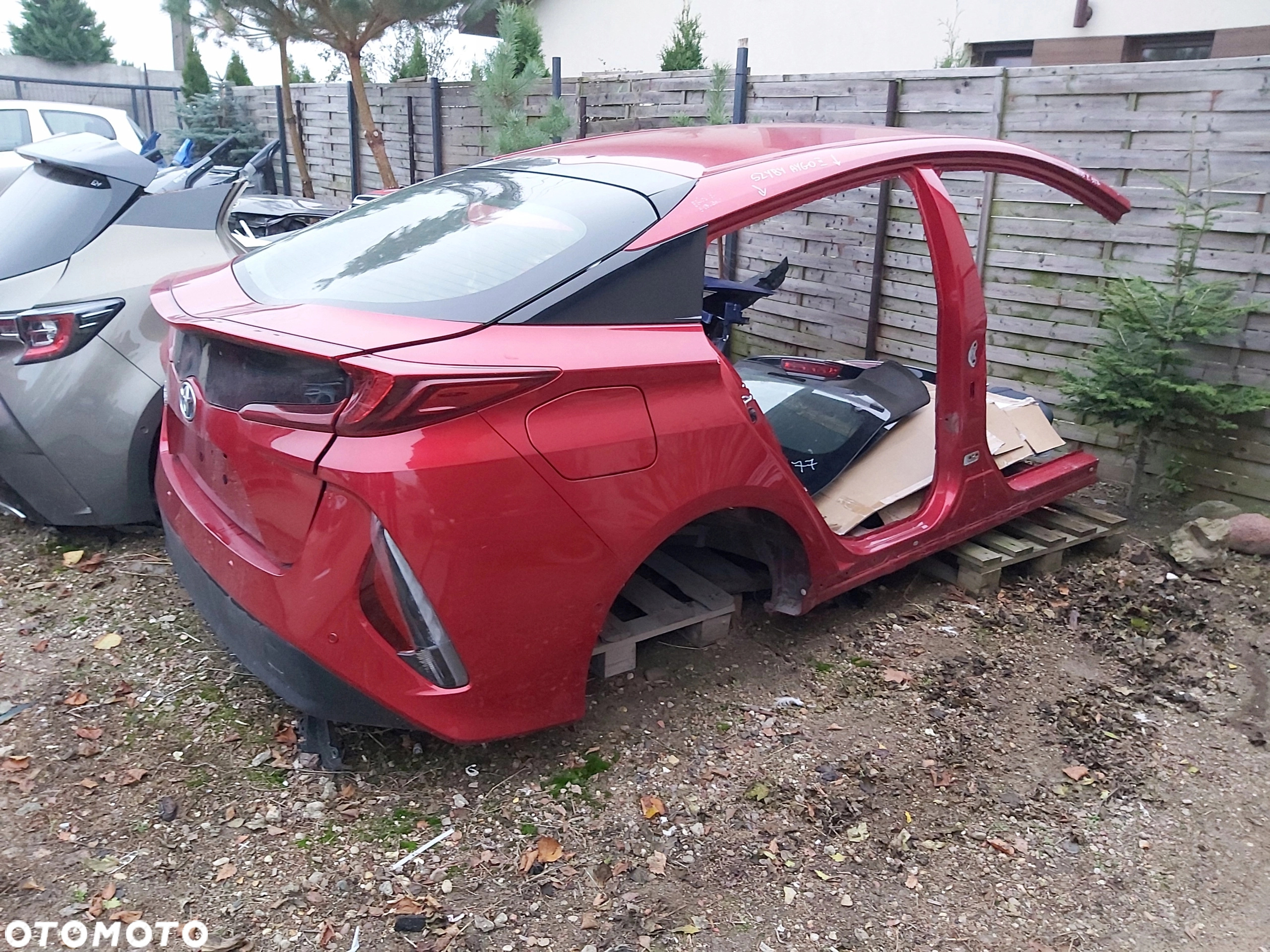 Prius IV klapa tył ćwiartka pas zderzak PRIME - 3