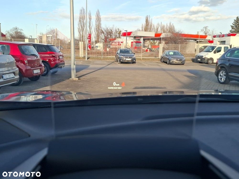 Mitsubishi Eclipse Cross - 32