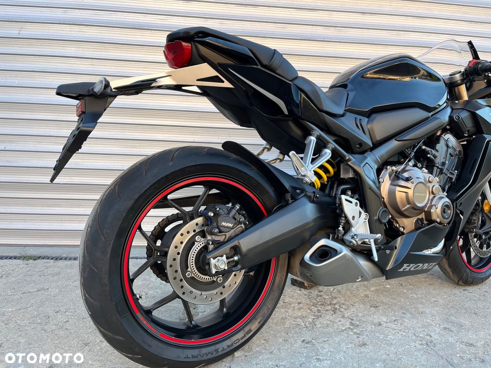Honda CBR - 15