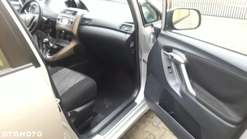 Toyota Verso 1.6 5-Sitzer - 18