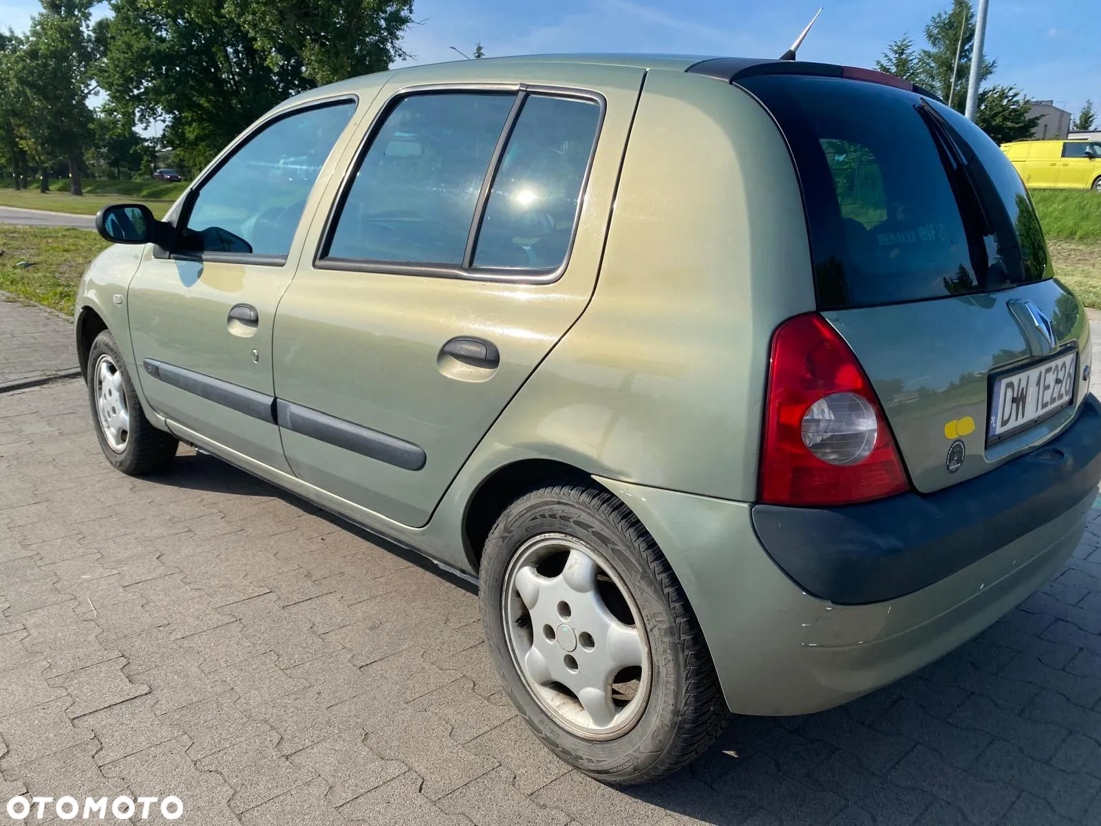 Renault Clio 1.2 16V 75 Dynamique - 6