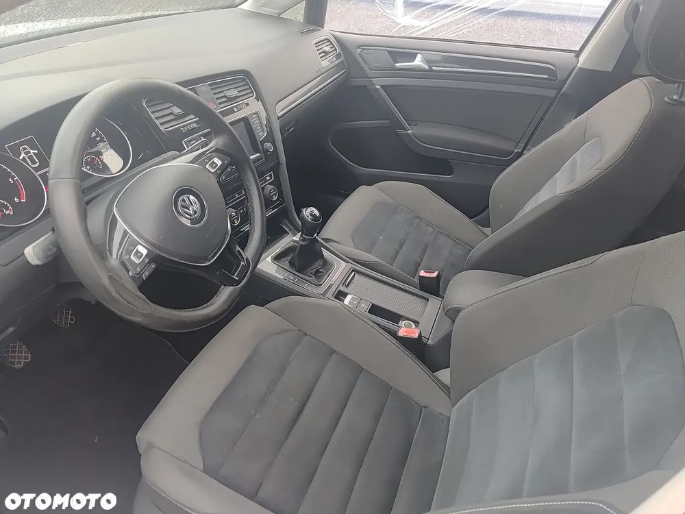 Volkswagen Golf 1.6 TDI Trendline - 25
