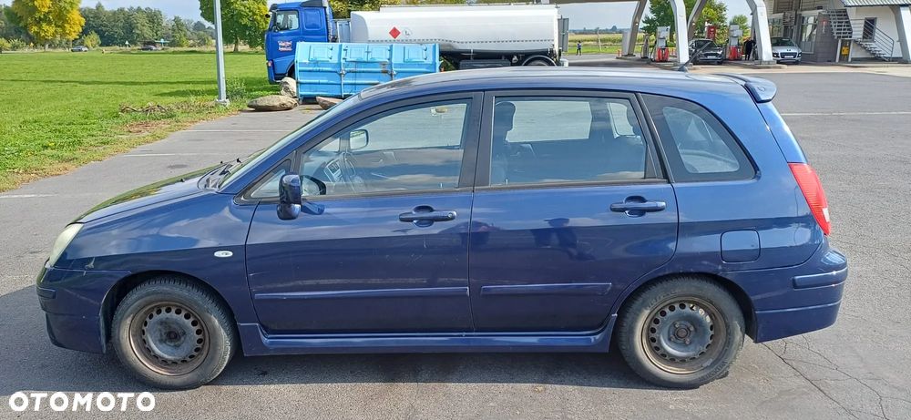 Suzuki Liana - 4