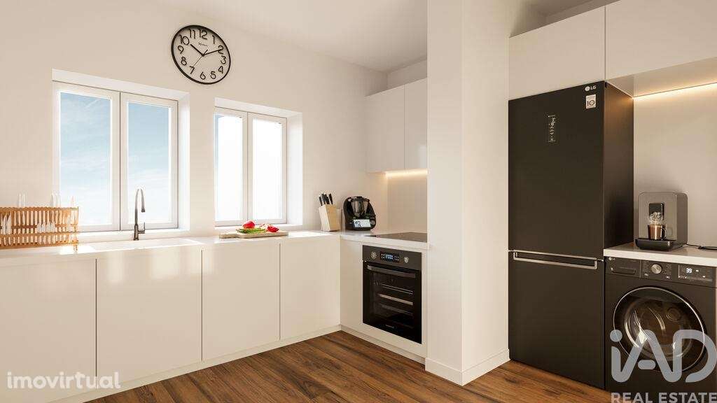 Apartamento T2 em Estremoz (Santa Maria e Santo André) de 106,00 m2 - Grande imagem: 2/17