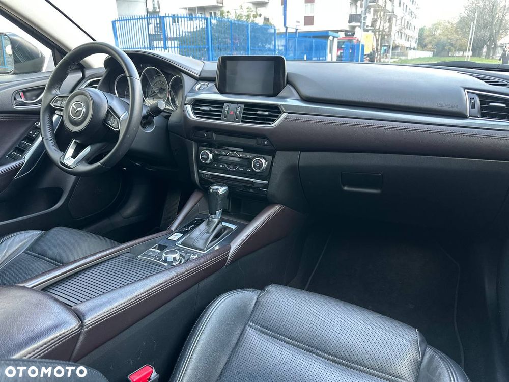 Mazda 6 - 9