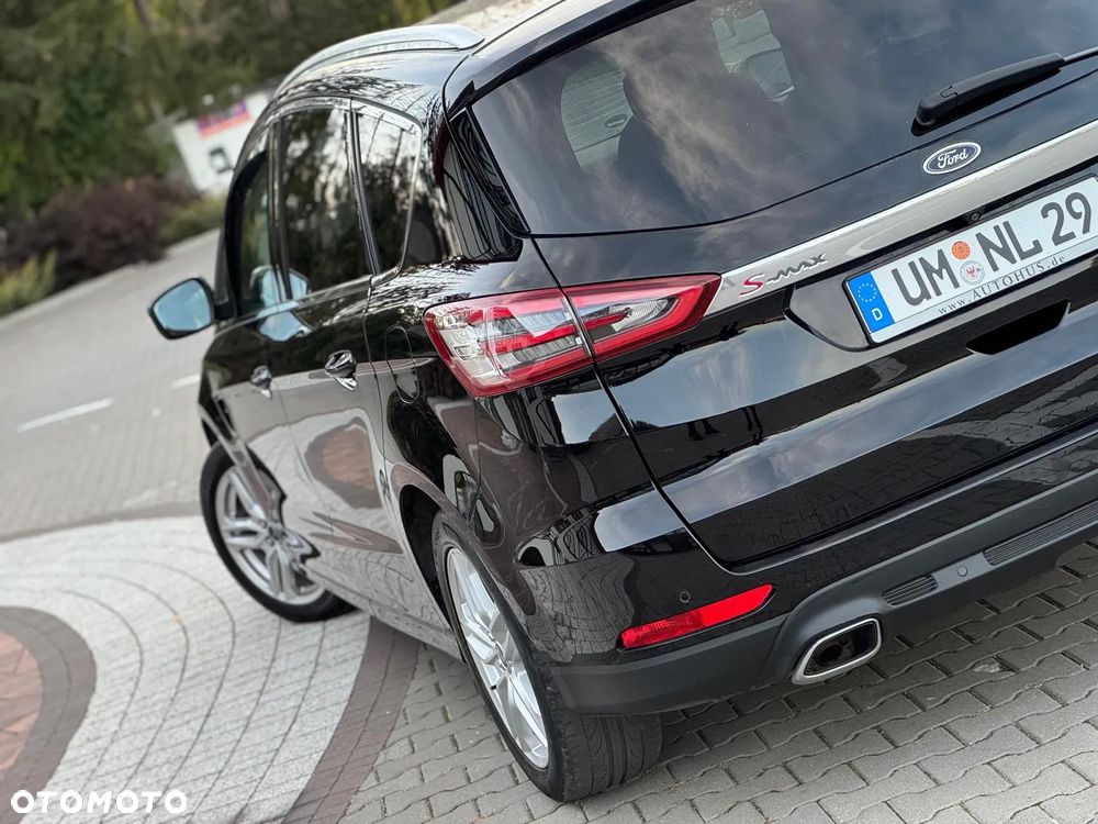 Ford S-Max 2.0 TDCi Titanium PowerShift - 23