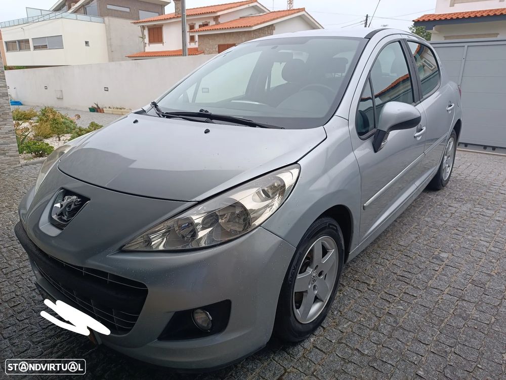 Peugeot 207 1.4 HDi Urban - 4