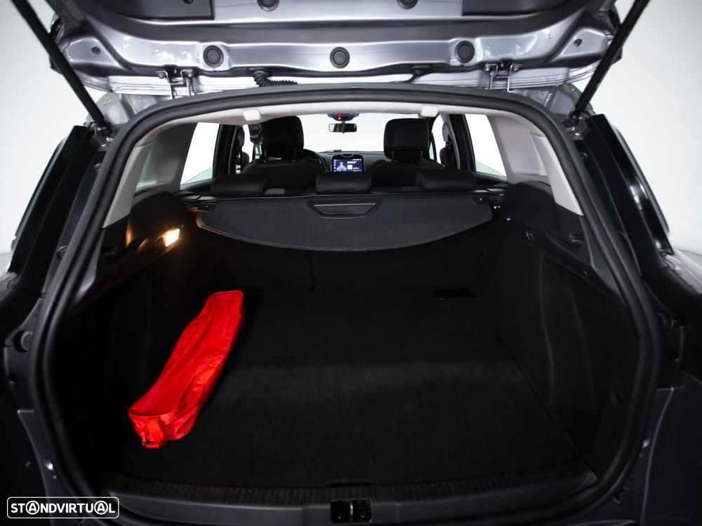 Renault Clio Sport Tourer 1.5 dCi - 11