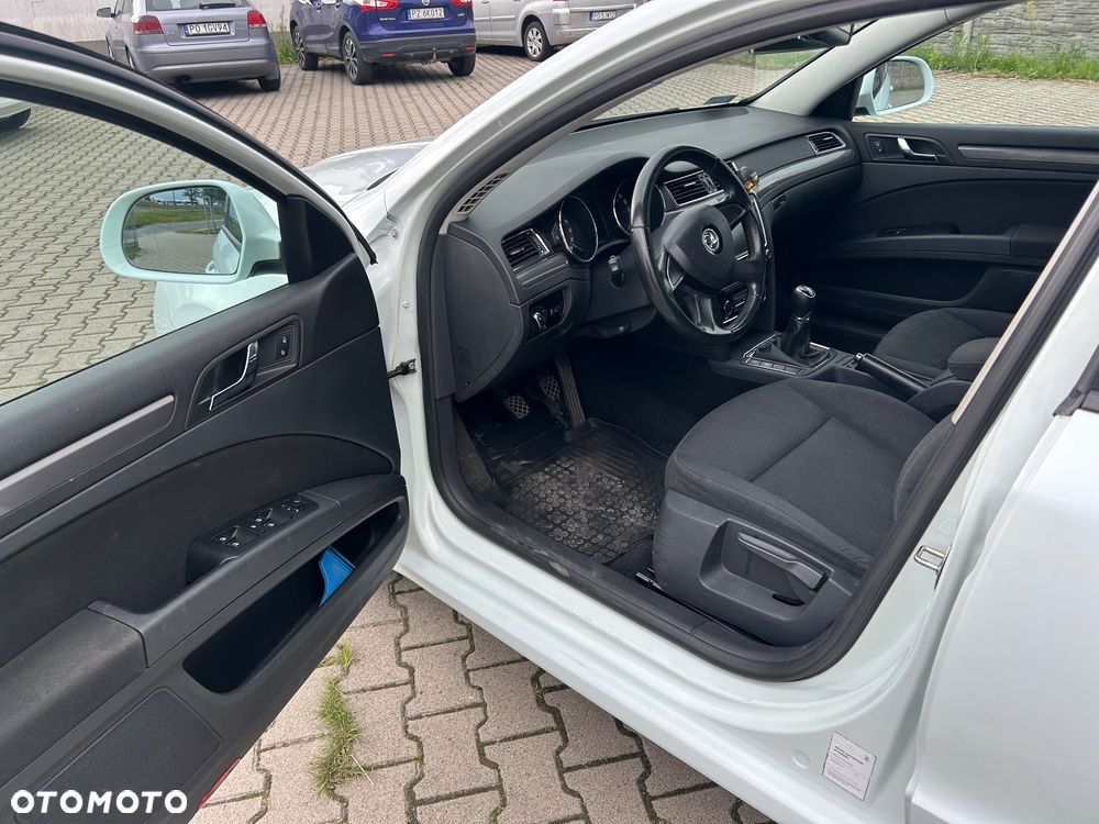 Skoda Superb 2.0 TDI Elegance - 7