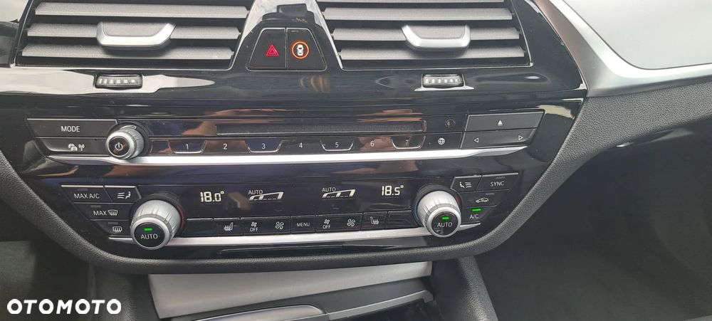 BMW Seria 5 520d Luxury Line - 24