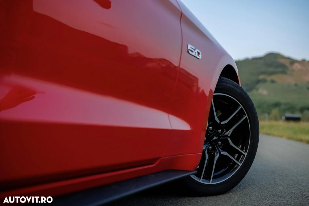 Ford Mustang 5.0 V8 GT - 8