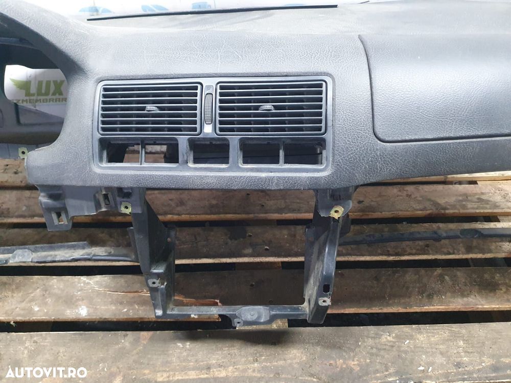 Plansa bord 1j1857003e Volkswagen VW Golf 4  [din 1997 pana  2006] - 4