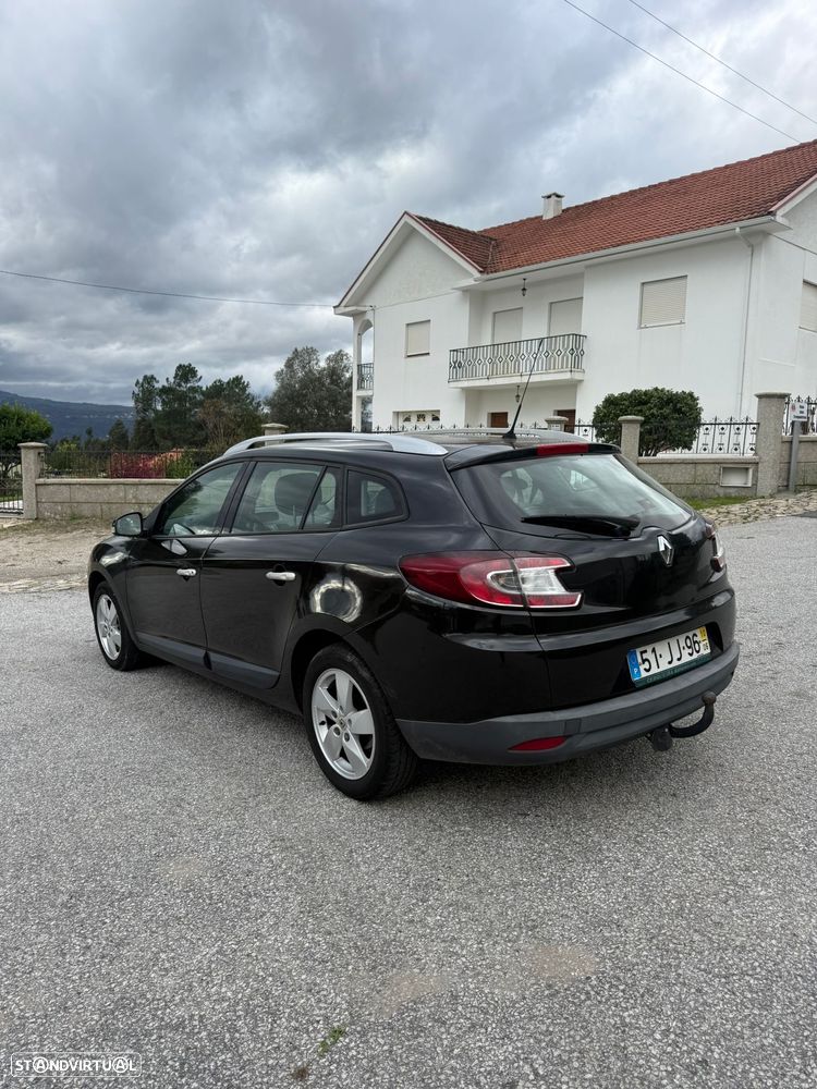 Renault Mégane Sport Tourer 1.5 dCi Dynamique - 3