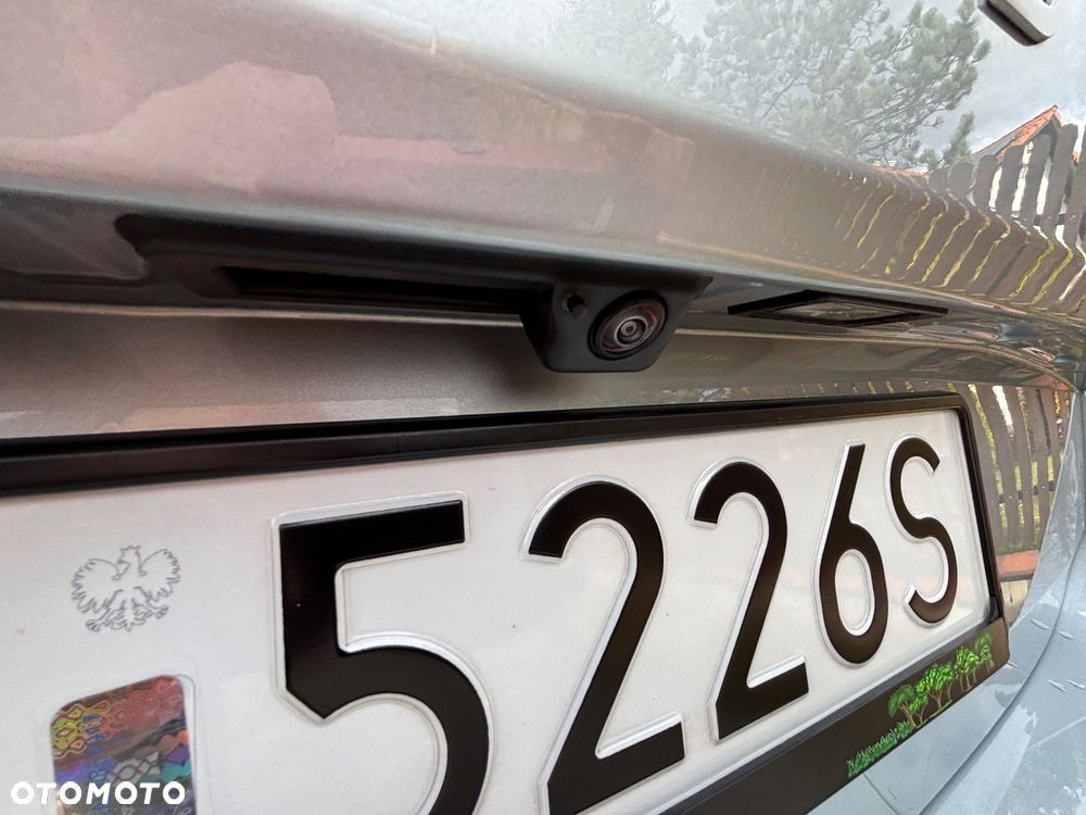 Skoda Superb 2.0 TDI SCR Essence DSG - 21