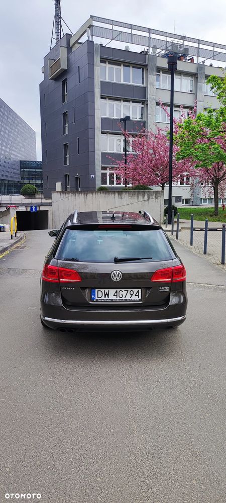 Volkswagen Passat Variant 2.0 TDI BlueMotion Technology Highline - 7