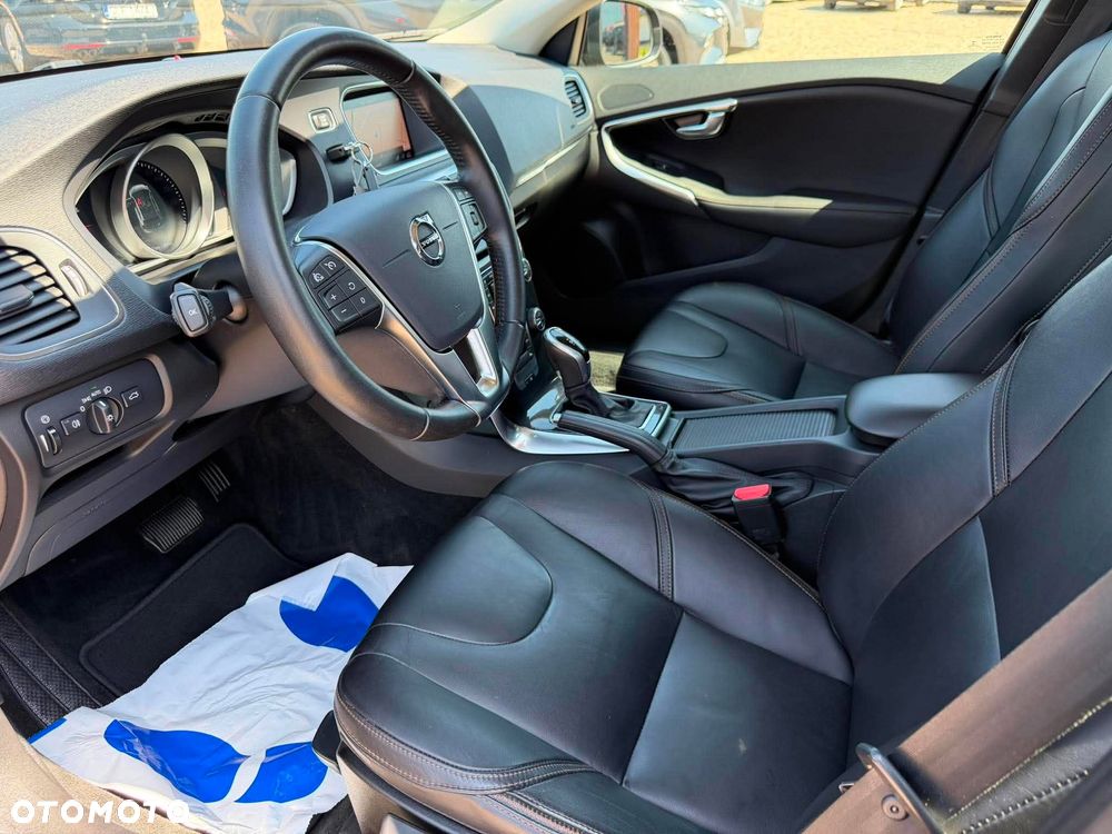 Volvo V40 Cross Country D3 Geartronic - 17