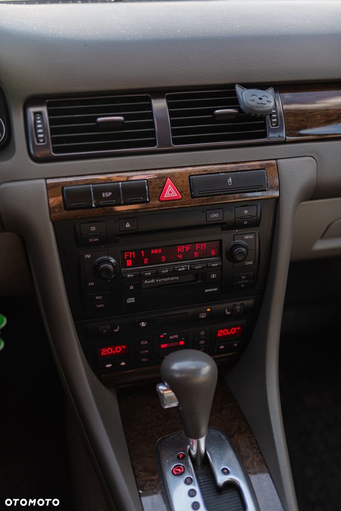 Audi A6 ver-a6-2-4-multitronic - 15