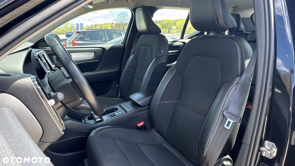 Volvo XC 40 - 22