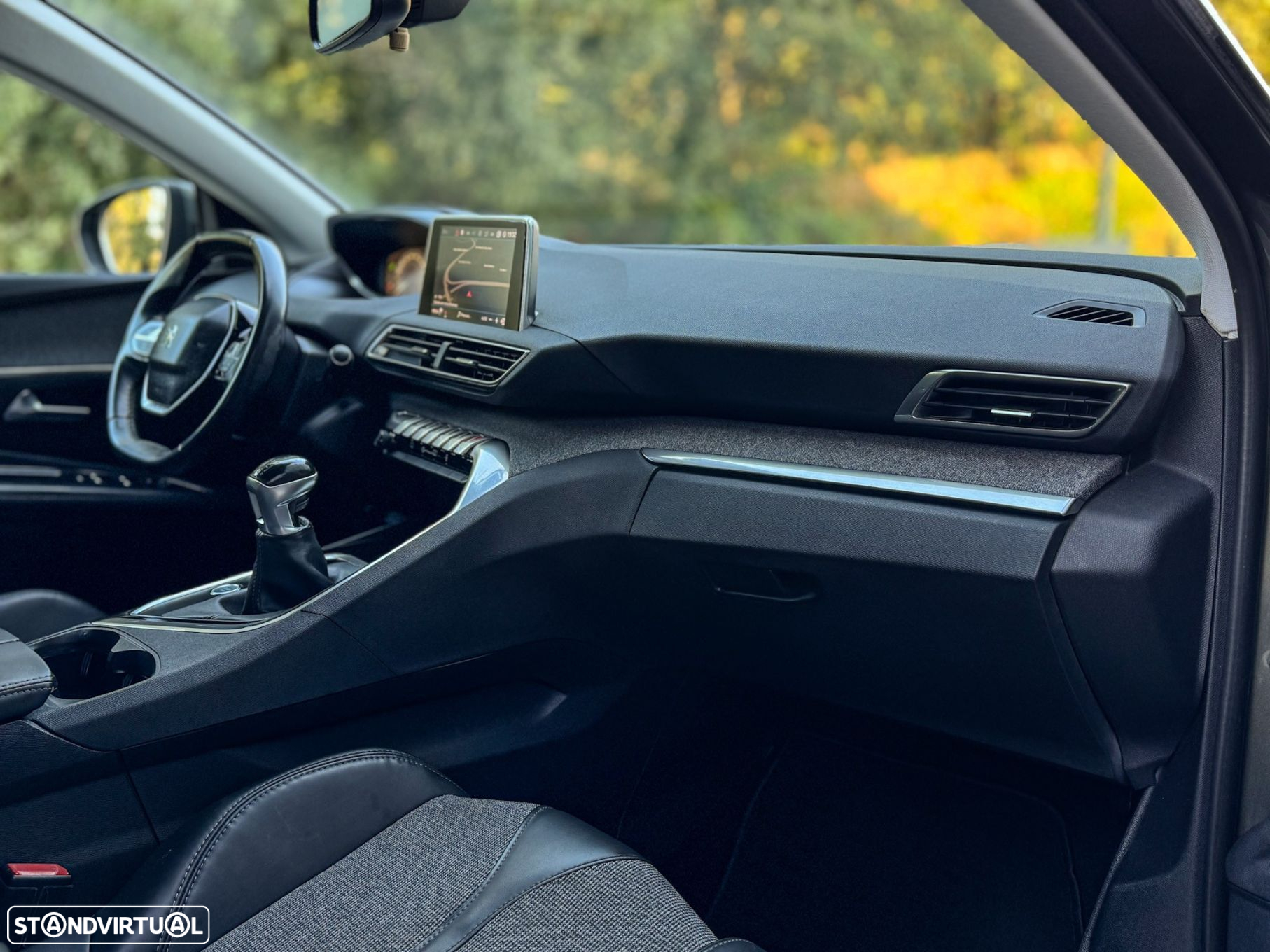 Peugeot 3008 1.6 BlueHDi Allure - 32