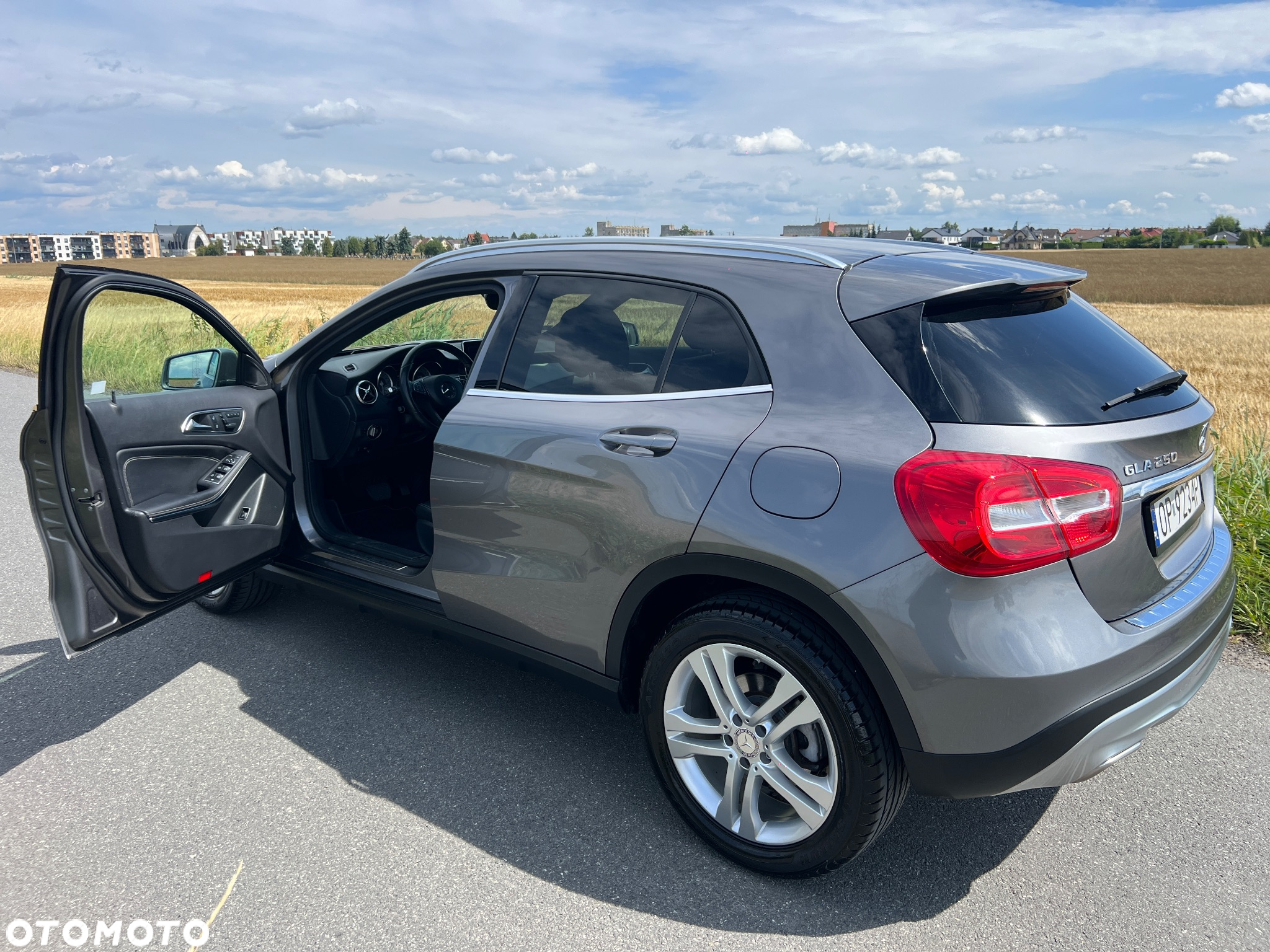 Mercedes-Benz GLA 250 4-Matic - 5
