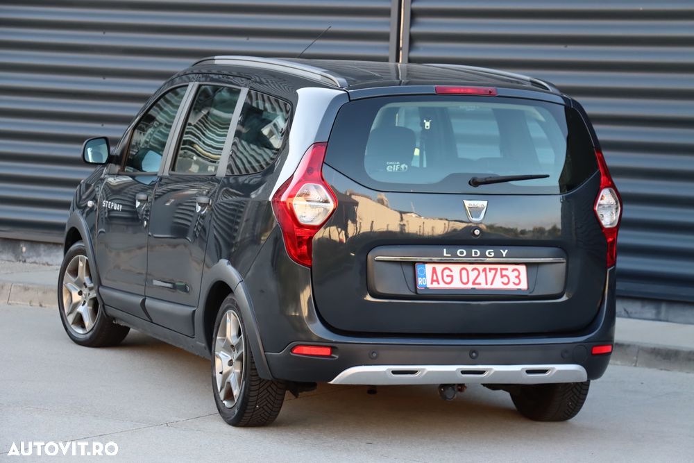 Dacia Lodgy 1.6 SCe Stepway - 13