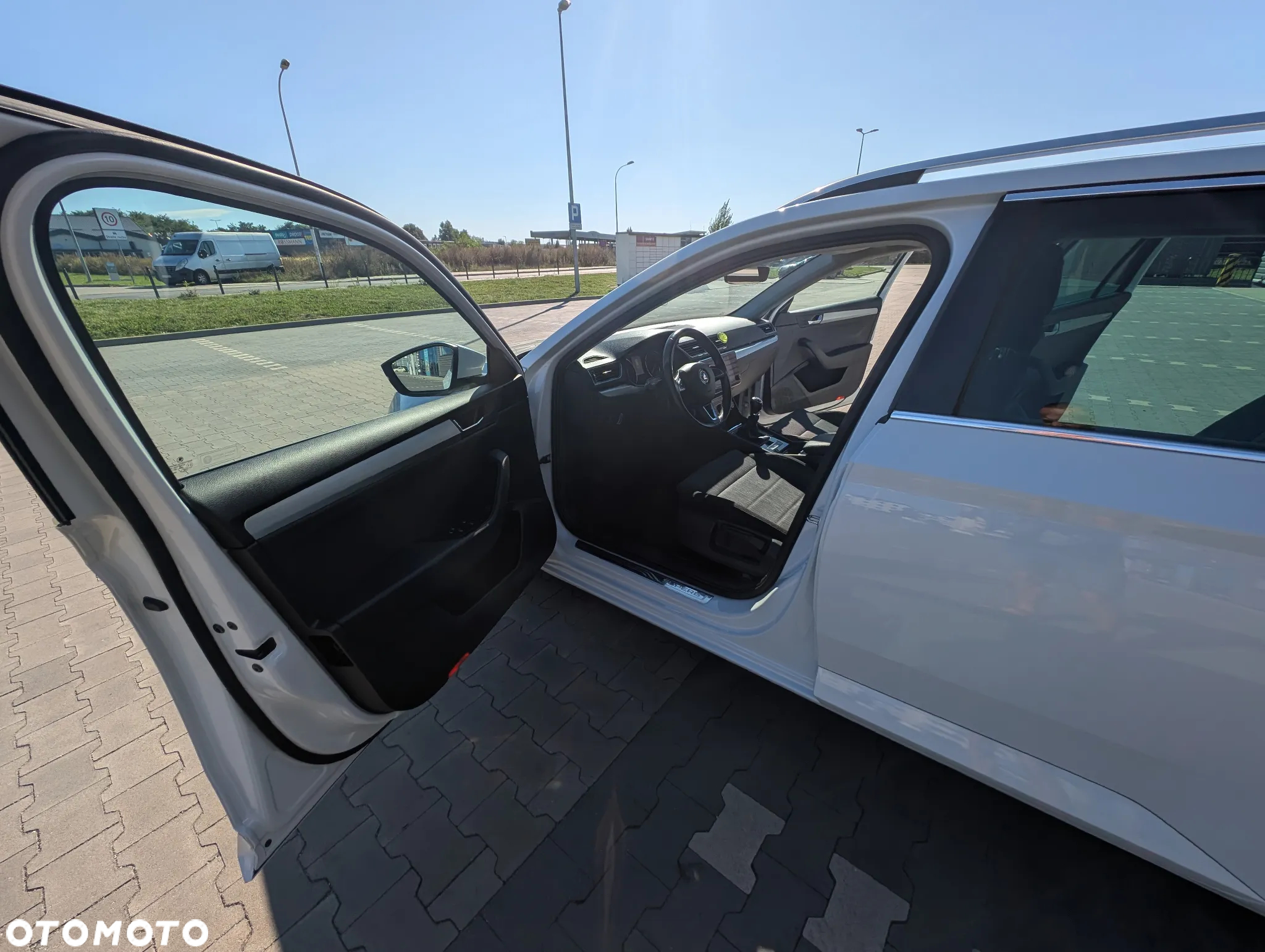 Skoda Superb - 32