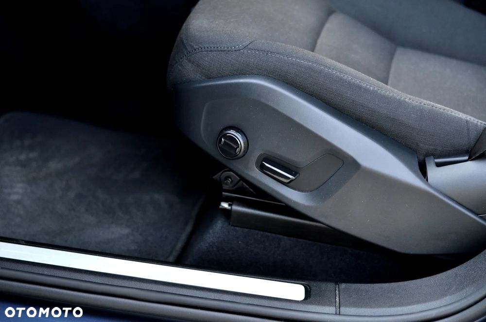 Volvo XC 60 T6 AWD Plug-In Hybrid Inscription Expression - 22