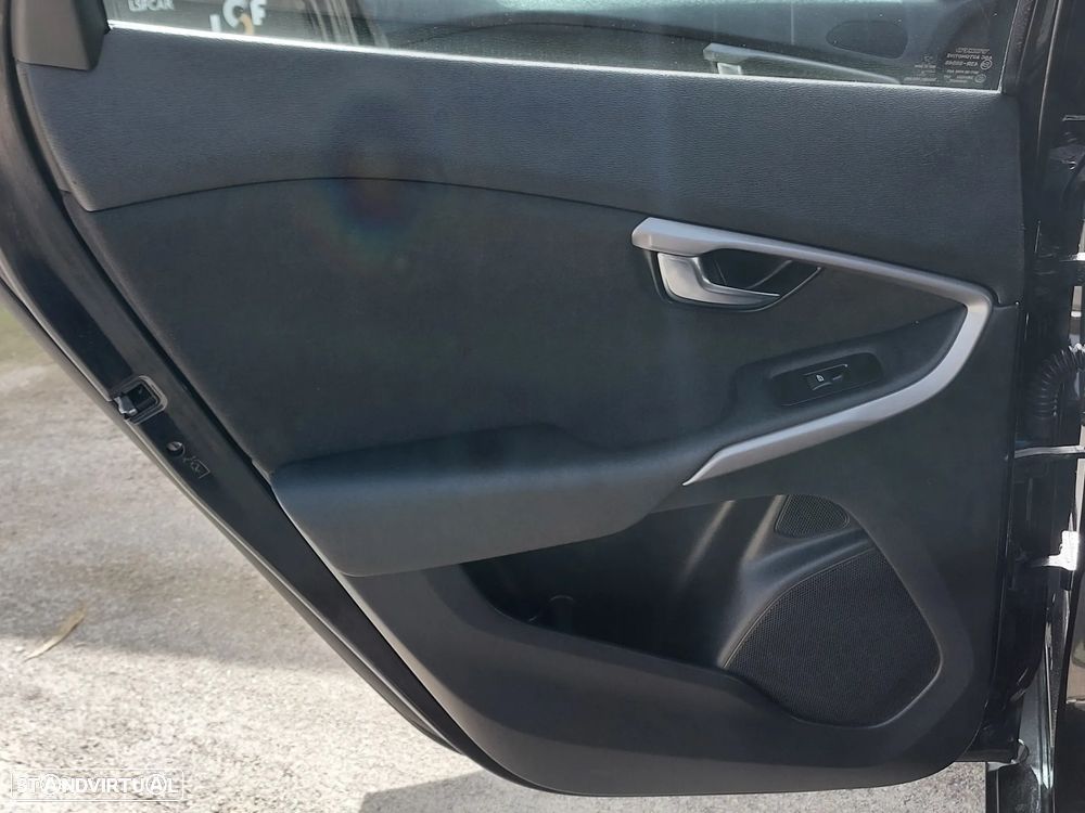 Volvo V40 2.0 D2 Kinetic Eco - 14