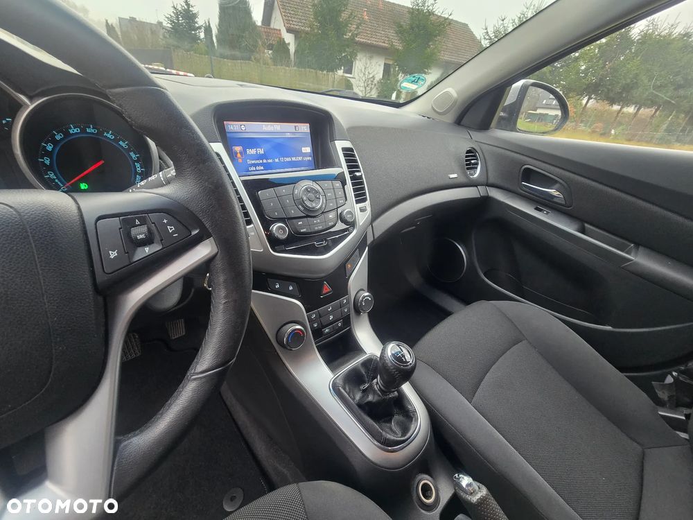 Chevrolet Cruze 2.0 LTZ - 26
